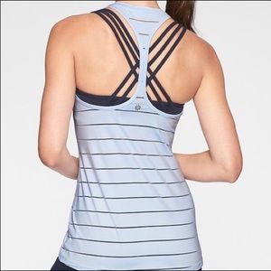 EUC Athleta Chi Mesh Top Size Small Tall